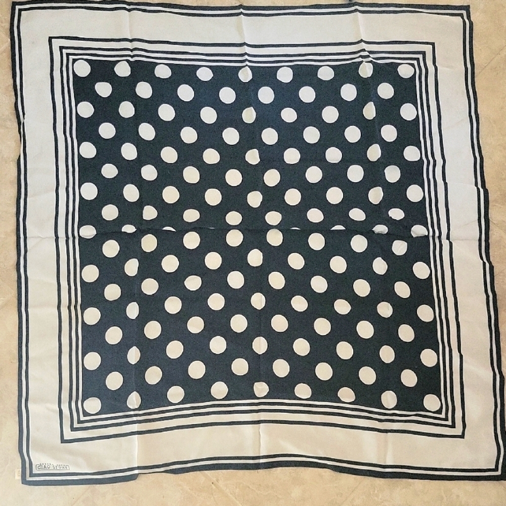 VTG Sandra Roth 100% Silk Scarf 34x32